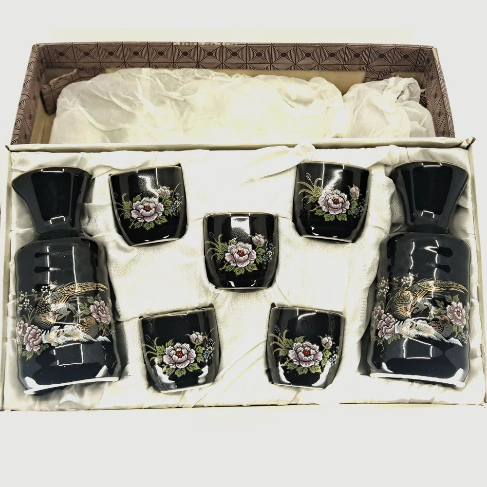 Hand painted Bird with Flower Sake Set